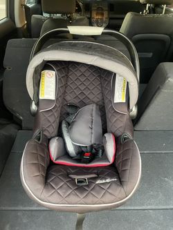 Eddie Bauer Car Seat for Sale in Palmdale, CA - OfferUp