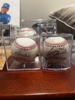 Seattle Mariners Autographed Baseball