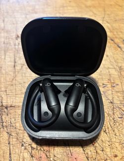 athletic headphones (powerbeats pro off-brand)