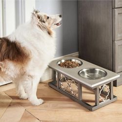 Frontgate dog feeder