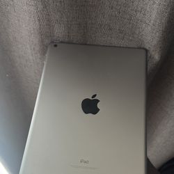 iPad 6th Generation 