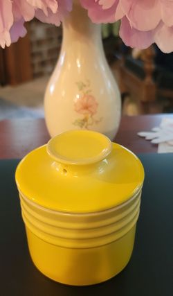 Le Creuset Stoneware Butter Bell Crock