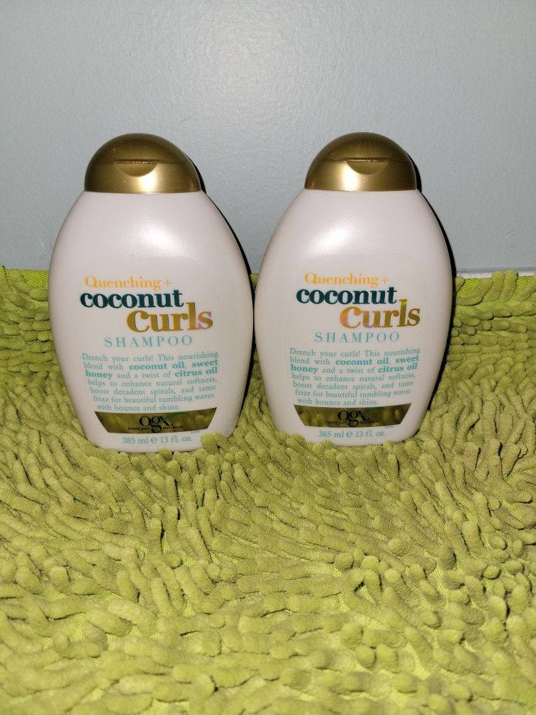 2 Shampoo 13oz Ogx Quenching+Coconut Curls