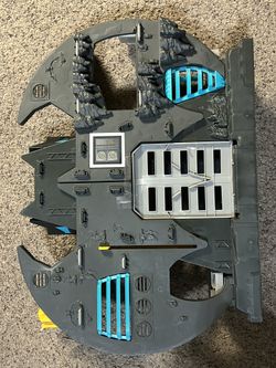 Fisher-Price Imaginext Batman Batcave Playset DC Super Friends Bat Cave Toy Set