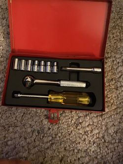 Portable Case And Wrench For Socket
