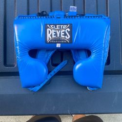 Cleto Reyes Headgear 