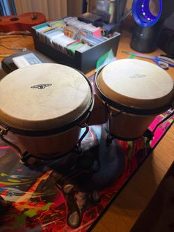 LP Aspire Wood Bongos - Natural with Black Hardware