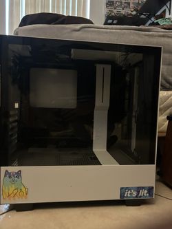 NZXT ATX Mid Tower Gaming Case