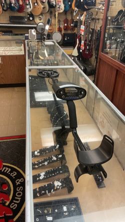 Bounty Hunter Metal Detector