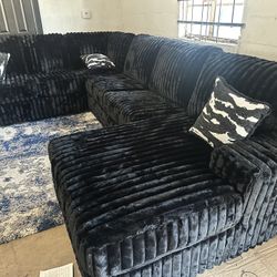 🖤 NEW Black Corduroy 3-Piece Sectional 🖤 $1,650 - $0 Down, Flexible Payments