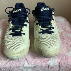 asics Tennis Shoes Size 6 1/2