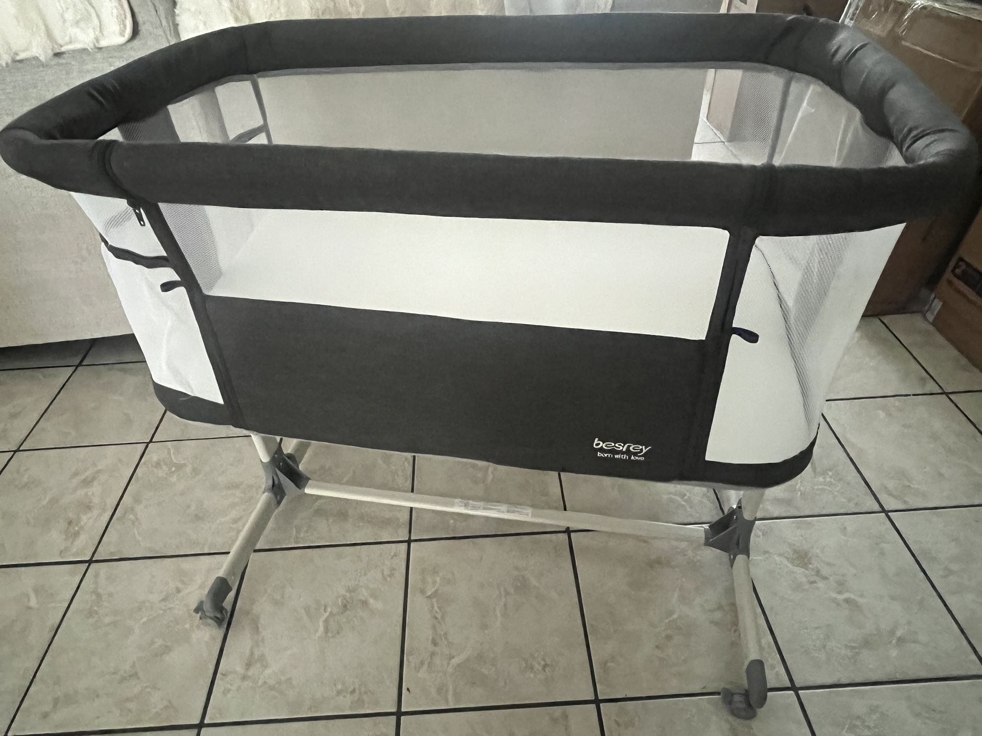 BEDSIDE SLEEPER BASSONET