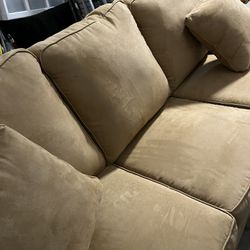 **FREE** Beige Couch