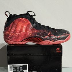 Nike Air Foamposite One Stranger Things - 11 M