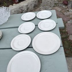 Round Plates / Platos