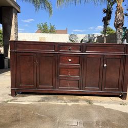 Double Sink Cabinet 