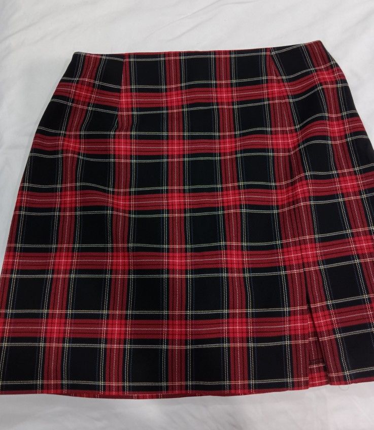 Ladies Zara Plaid Mini Skirt