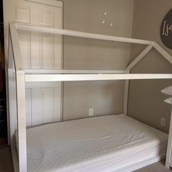 Kid’s Twin House Bed Frame