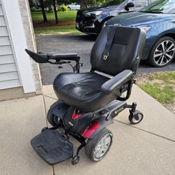 Titan X23 Chair