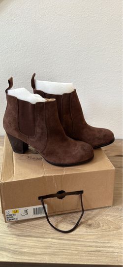 NEW - NINE WEST size 10 Boot