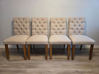 Dining Table Chairs x 4
