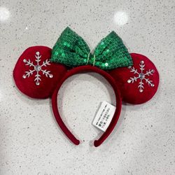 Disney Parks RED Christmas Minnie Mouse Green Bow Sequins Ear Headband Ears