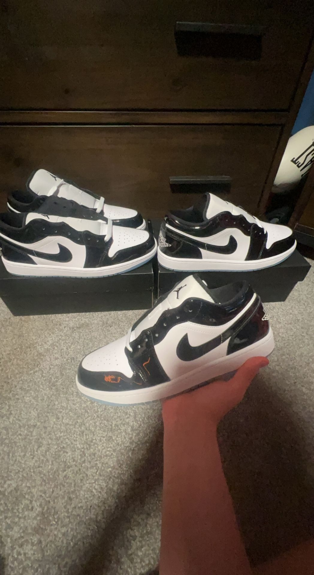 Jordan 1 Low Concord