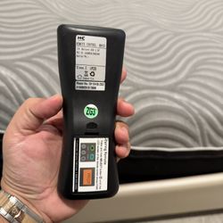 King Size Bed Seals Hybrid Mattress With Motorized Base And Remote Only