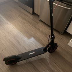 iScooter Electric Scooter for Adults&Big Kids, Portable Foldable E-Scooter Cruise control, Smart App, dual braking, LED lights, and pneumatic tires fo