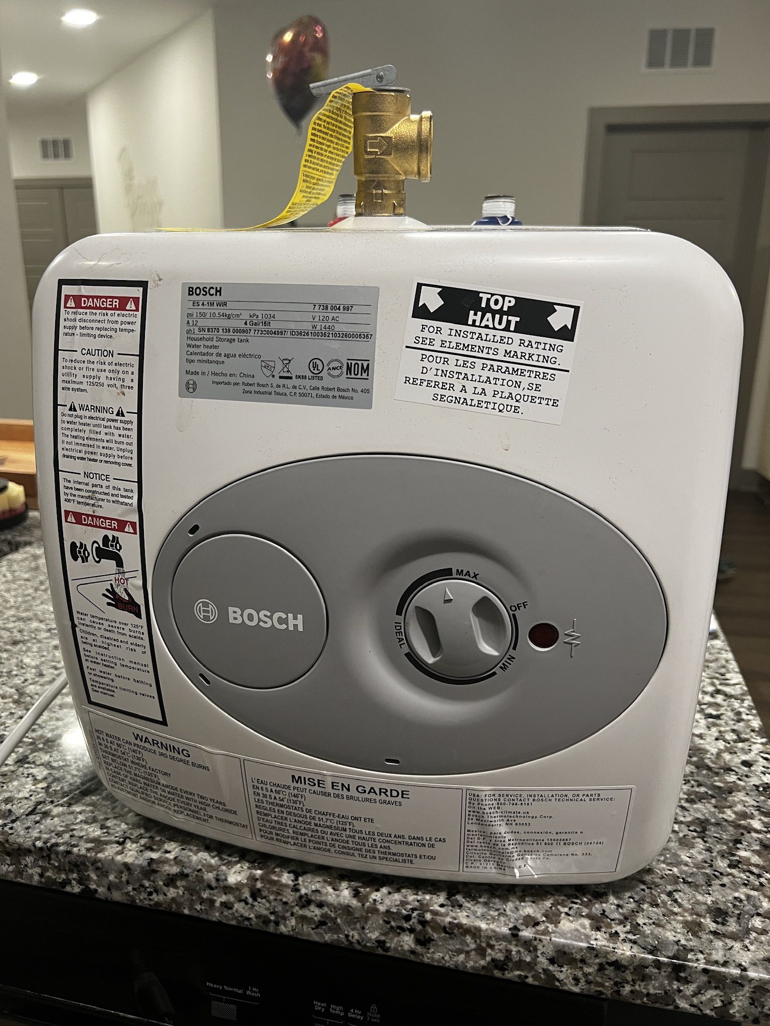 BOSCH Electric Mini-Tank Water Heater Tronic 3000 T 4-Gallon
