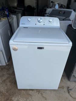 Maytag washer good condition everything works fine