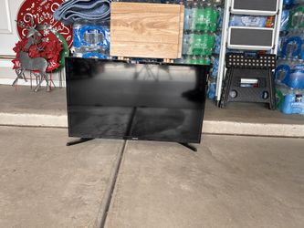 32” TV