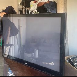 2009 LG Plasma TV 50in