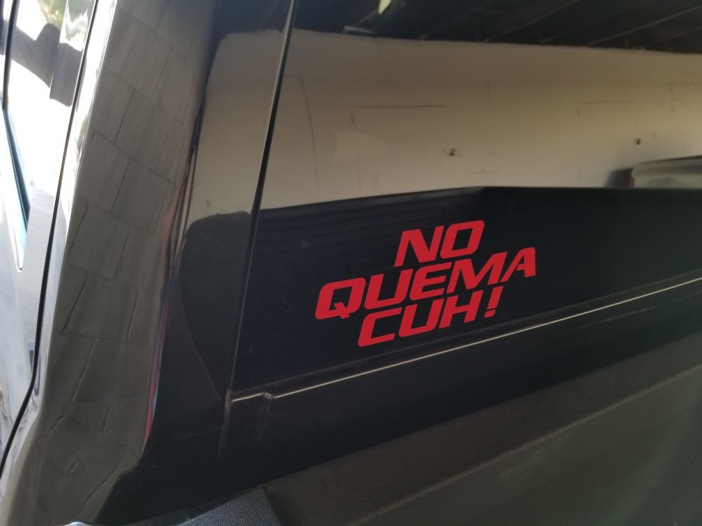 No Quema Cuh sticker decals