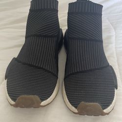 Mens Used Adidas Boost Size 9