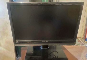 DYNEX COMPUTER MONITOR