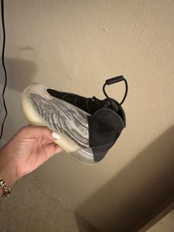 Yeezy Kids Size 8.5