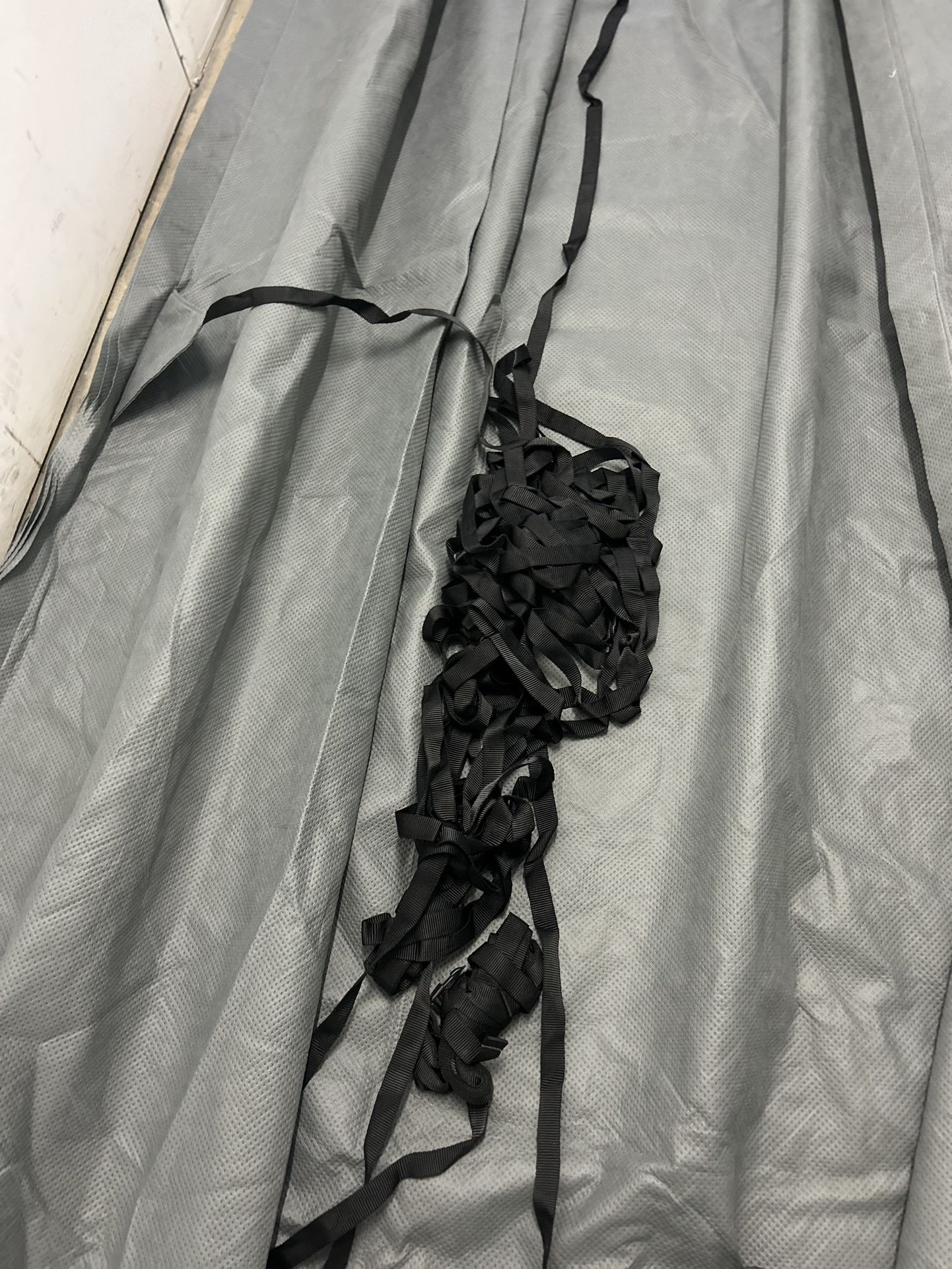 Cover Esquare 12W  x  21 Ft Lenght W/Straps  