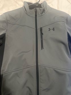 Under Amour Rain Coat sweater