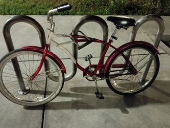 Beach cruiser bike