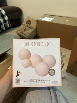 Minnidip Reusable Balloon Garland Cluster Matte Blush