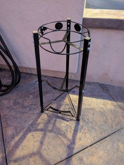 3-step floor metal stand designed for water dispensers and crock coolers