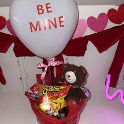 Valentine’s Day baskets