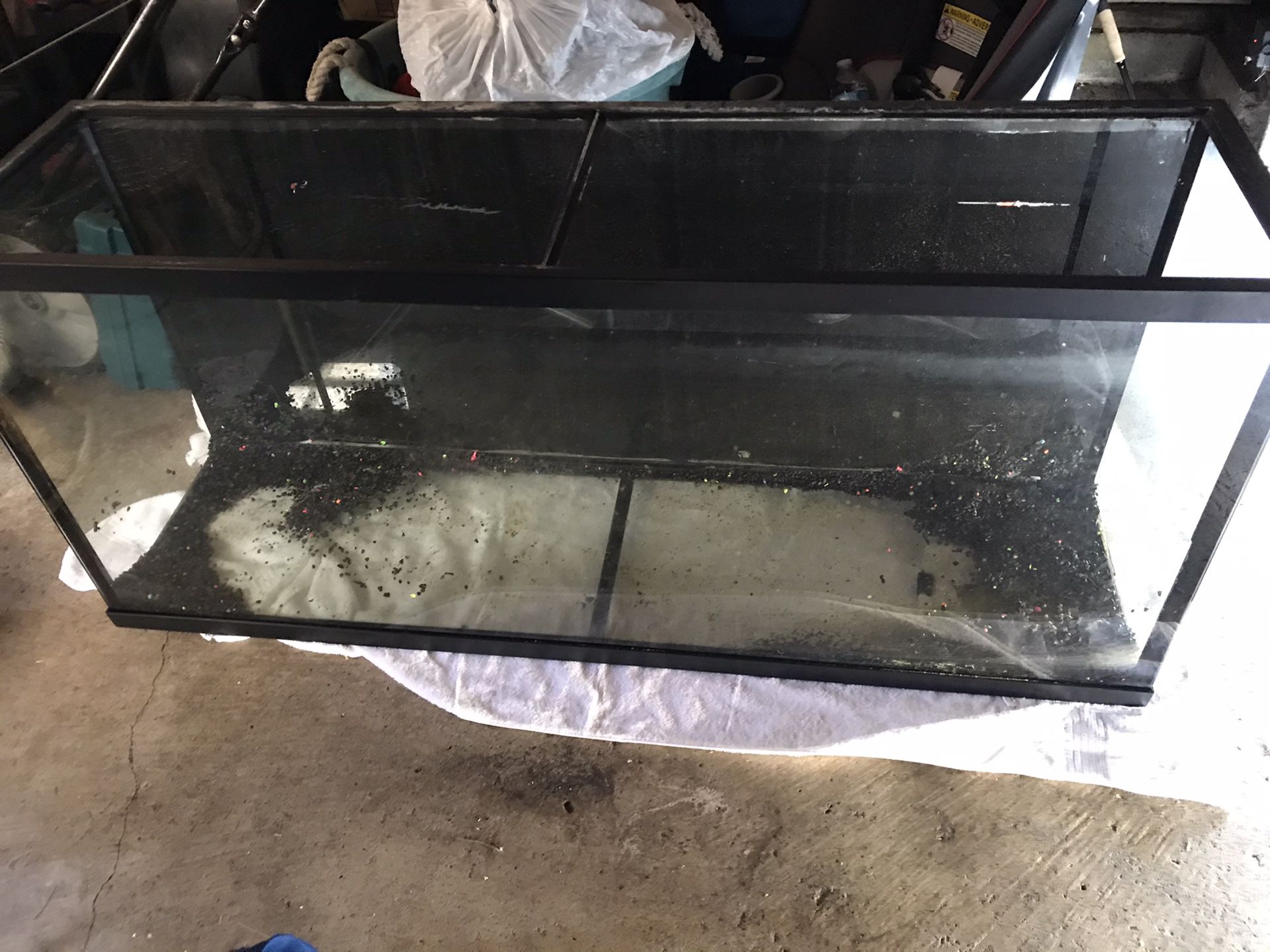 55 GALLON FISH TANK WITH BLACK METAL STAND