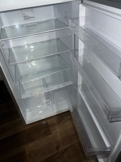 Fridge/ refrigerador