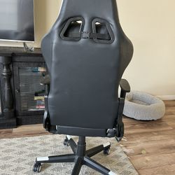S-racer Gaming Chair