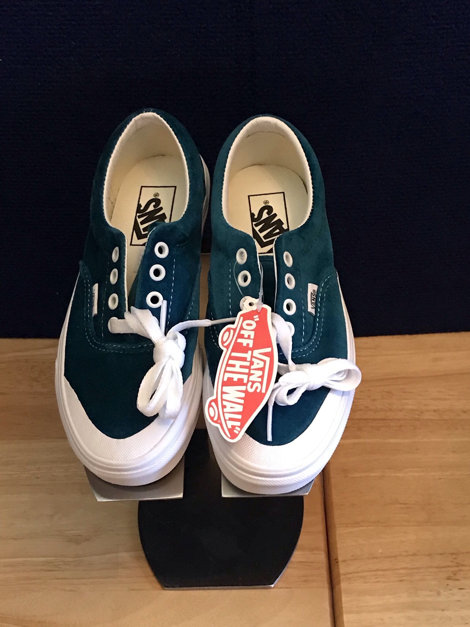 Vans - new 4.5 