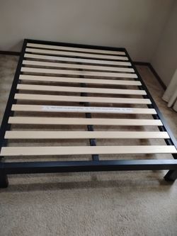 Zinus 10" full size bed frame