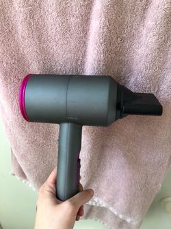 Dyson Lookalike Hair Dryer with Styling Attachments- New