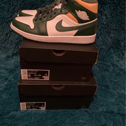 🔥🔥DMV Jordan 1 Mid 🔥🔥